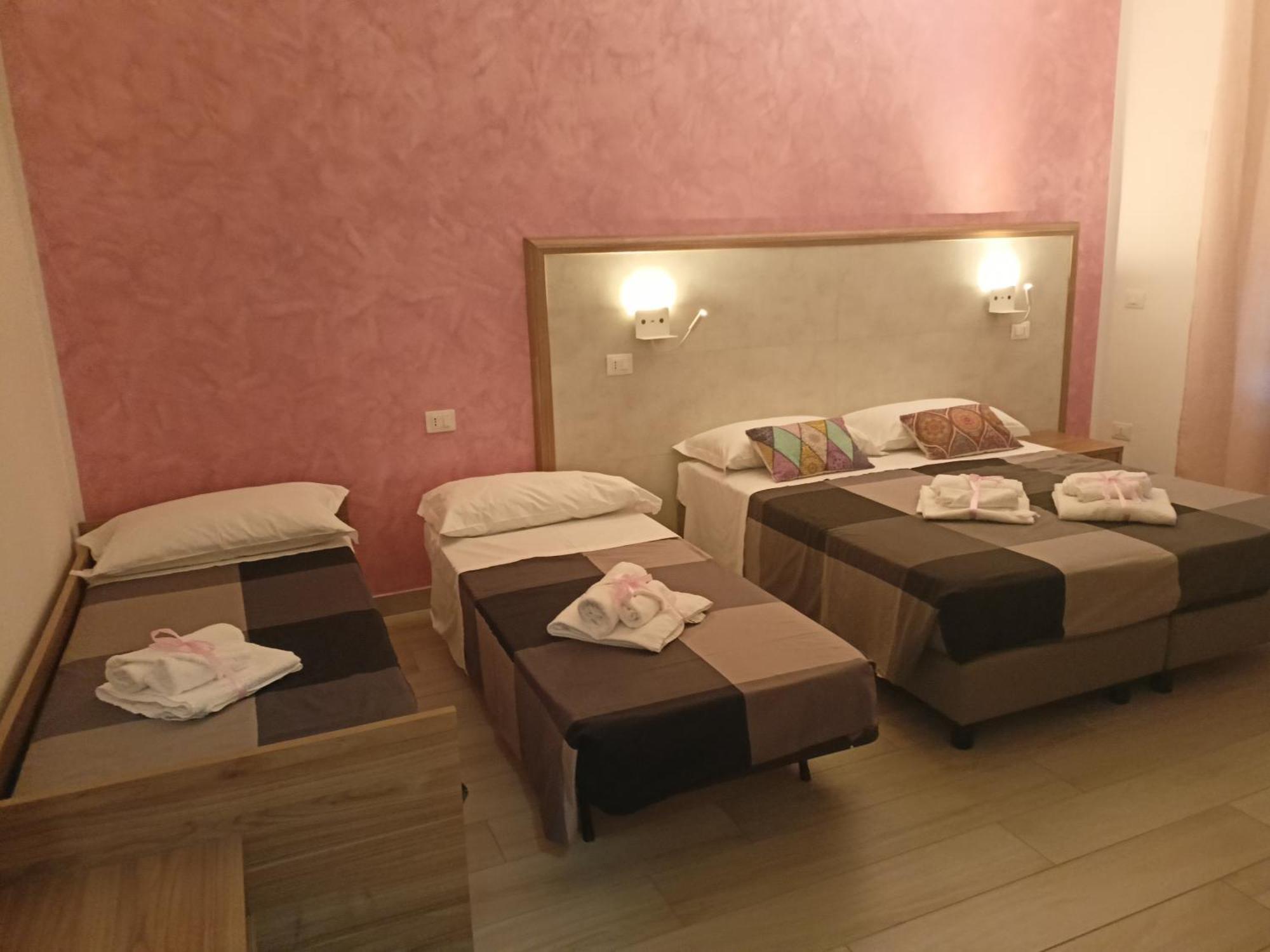 La Dea Rooms Ferrara Exterior foto